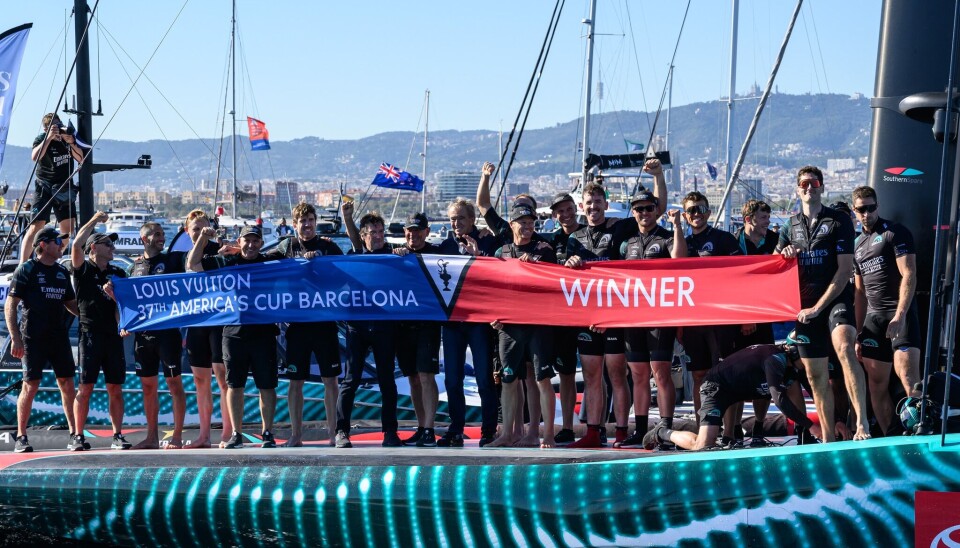 VANT: Seiersglade New Zealendere etter å ha vunnet 7-2 over Storbritannia. October 19, 2024. Louis Vuitton 37th America's Cup, Race Day 6. EMIRATES TEAM NEW ZEALAND, winners of the Louis Vuitton 37th America’s Cup