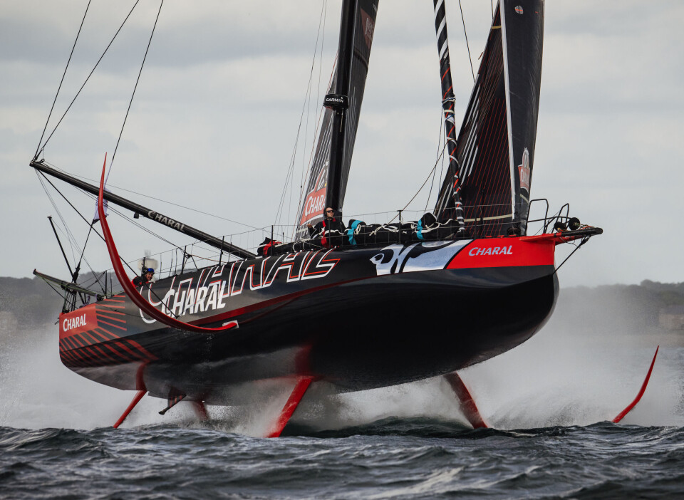 RADIKAL: «Charal» er feltets mest radikale båt. Den har to ror som fungerer som foiler på hekken. Det kan gi fordel under foileforhold.