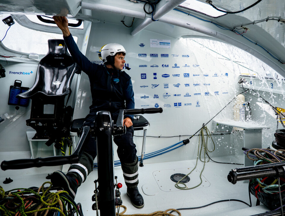 REKORDHOLDER: Sebastien Simon (34) har nå passert «Arkea Paprec», laget han fikk sparken fra. Det føles nok godt.