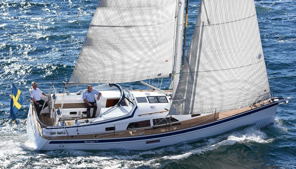 Hallberg-Rassy 340 overrasker