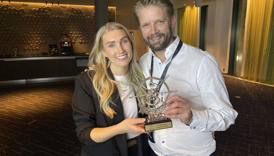 PRISVINNERE: Frida-Marie Holme og Marius Torjusen fra Sleipner fikk pris på Marena.