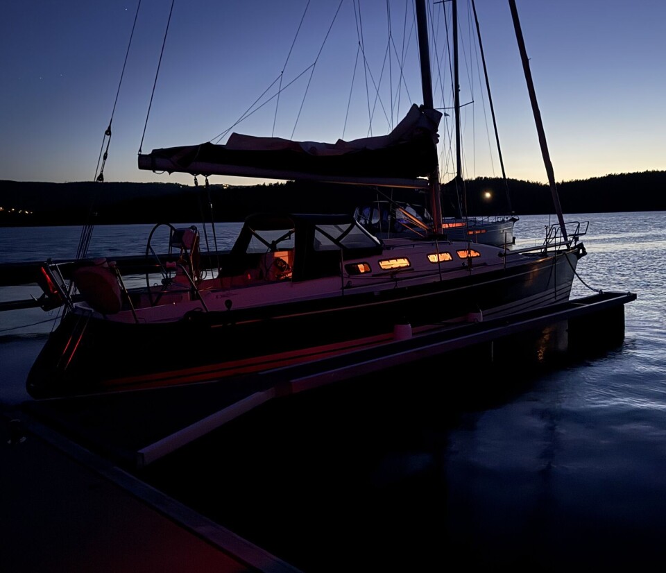 NATT: Mandagen startet bra og godværet varte helt til midnatt.