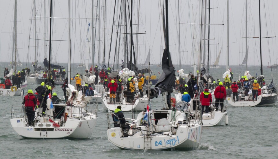PÅSKE: Spi Ouest seiles for 47 gang fra La Trinité-sur-Mer i Vest-Frankrike. La Trinité-sur-Mer . Morbihan. 47e spi Ouest-France . 18 avril 2025 .Le départ du port .(Photo Thierry Creux / Ouest-France)