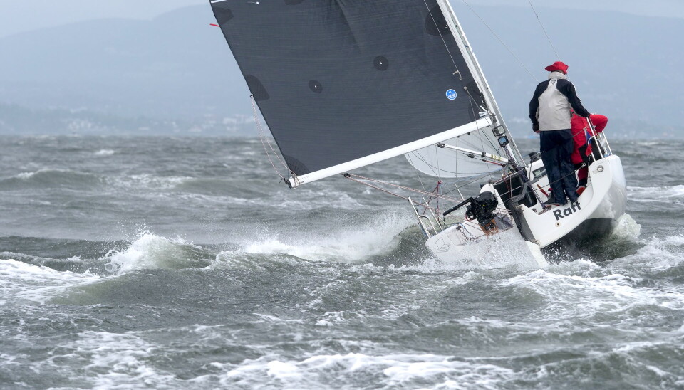 RASK: De små lette fløy nedover uten spinnaker.