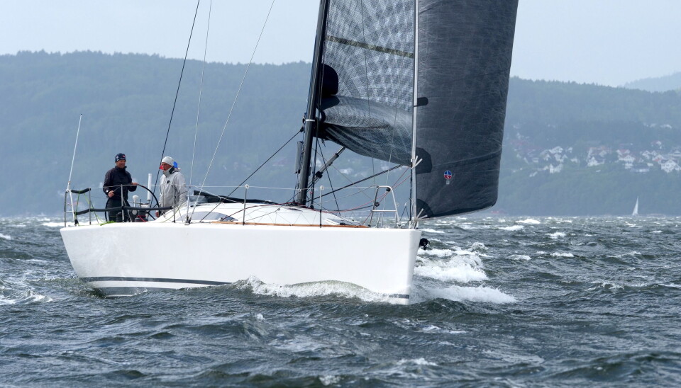 STOR: Volvo Ocean race-seiler Espen Guttormsen seiler om bord på Landmark 43 «Game»