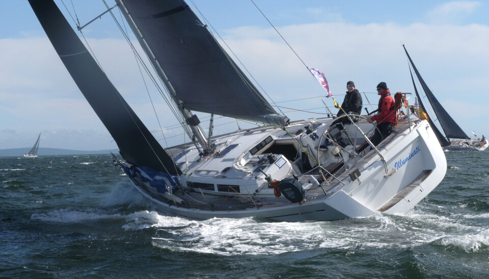 STOR: Grand Soleil 43 «Illuminati» lå hakk i hel «Game», «Off Course» og X-50 ute ved Horten.