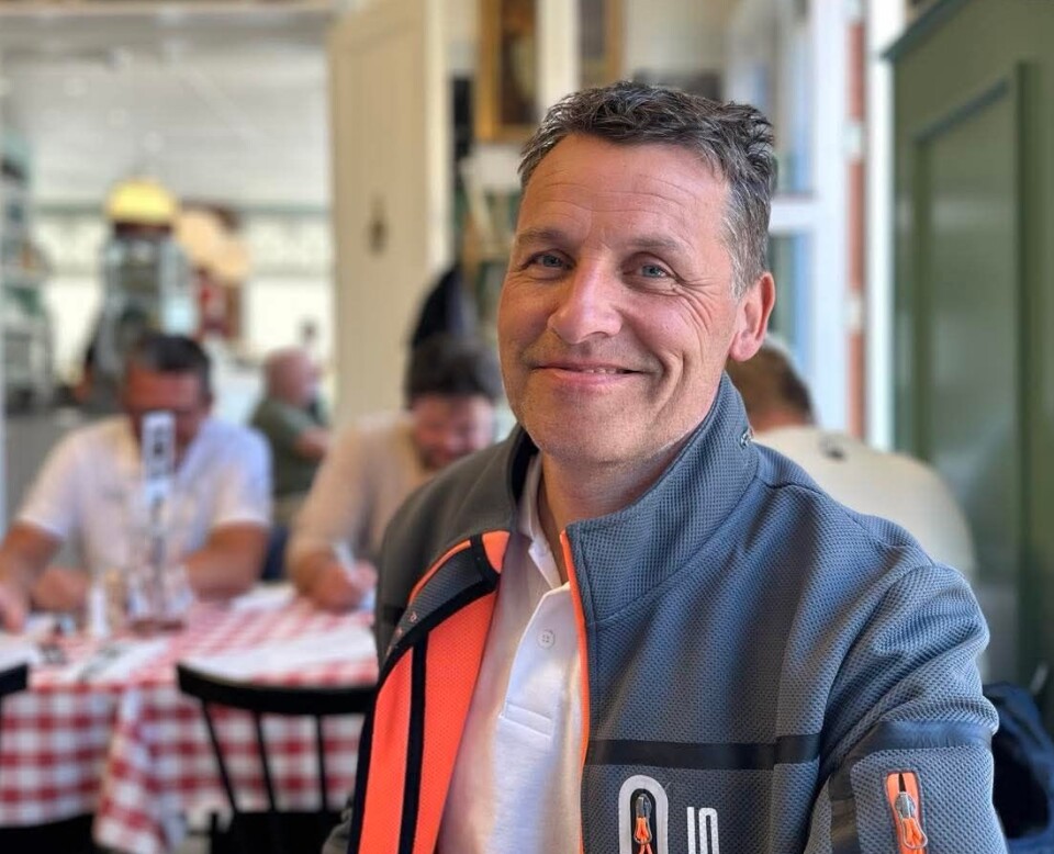 IBB: Henrik Tangen seilte med barna, men seilte fort nok til å vinne klassen.