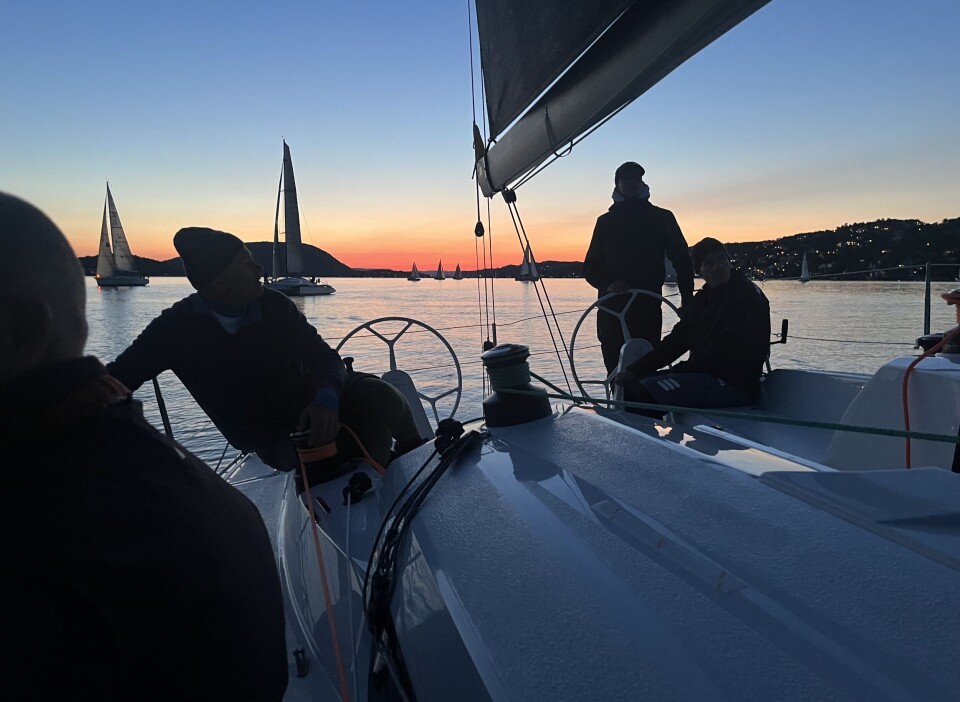 LETT: Det blir natt til lørdag det blir lite vind. Her i Drøbaksund i 2023.