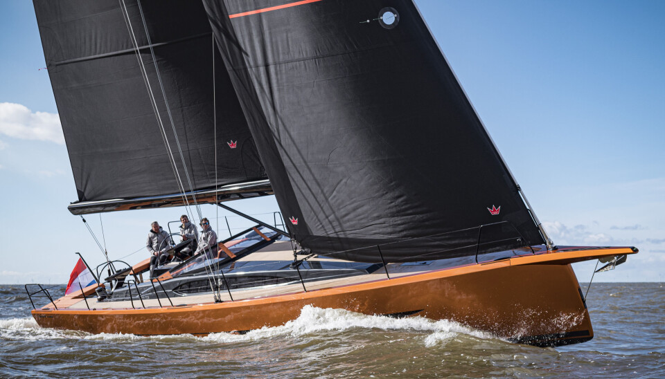KRYSS: 46-foteren står høyt, og går fort på kryss, men dette er ingen regattabåt.