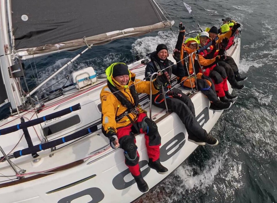BRUTT: First 40.7 «Winocean» var redde for å miste riggen på nytt.