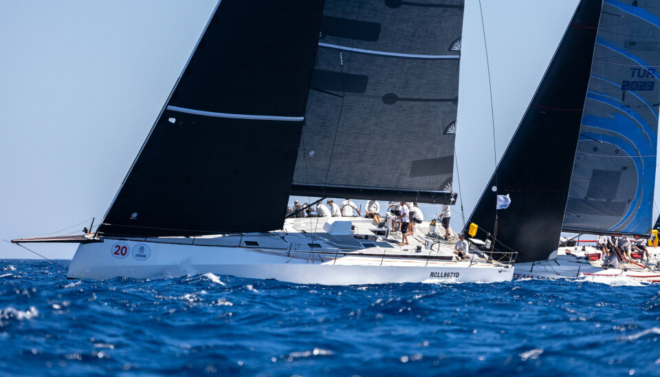 ORC: Neo 570 «Carbonita» er nummer tre i vannet, leder under ORC, men er ikke bedre enn nummer syv under IRC.