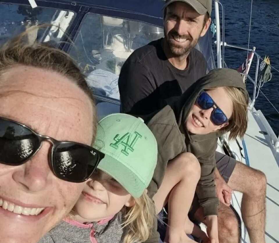 SEILENDE FAMILIE: Anita, Paul Gunnar og barna Tuva og Storm har lagt ut på langtur med seilbåt.