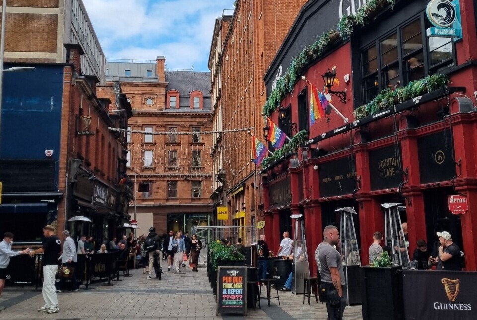 HISTORIE OG KULTUR: I Belfast opplevde familien museer, parader og mye annet spennende.