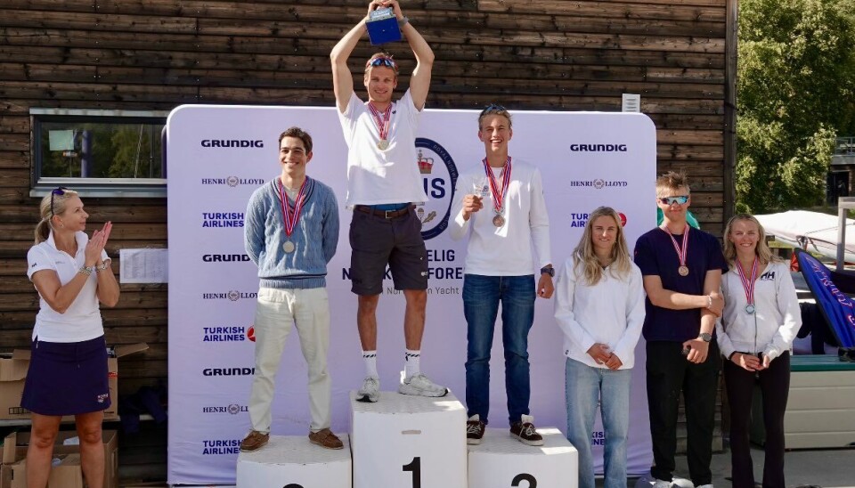 VINNERE: Victor Christian Melchior med sølv, Marcus Berthet med gull og Victor Lööf med bronse og Nora Doksrød som beste jente på fjerde plass.
