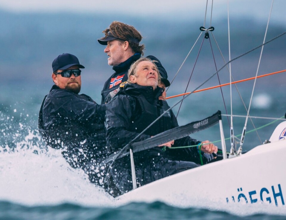 GULL: Anders Pedersen seilte seg inn til sesongens tredje NM-gull, denne gangen i J/70.