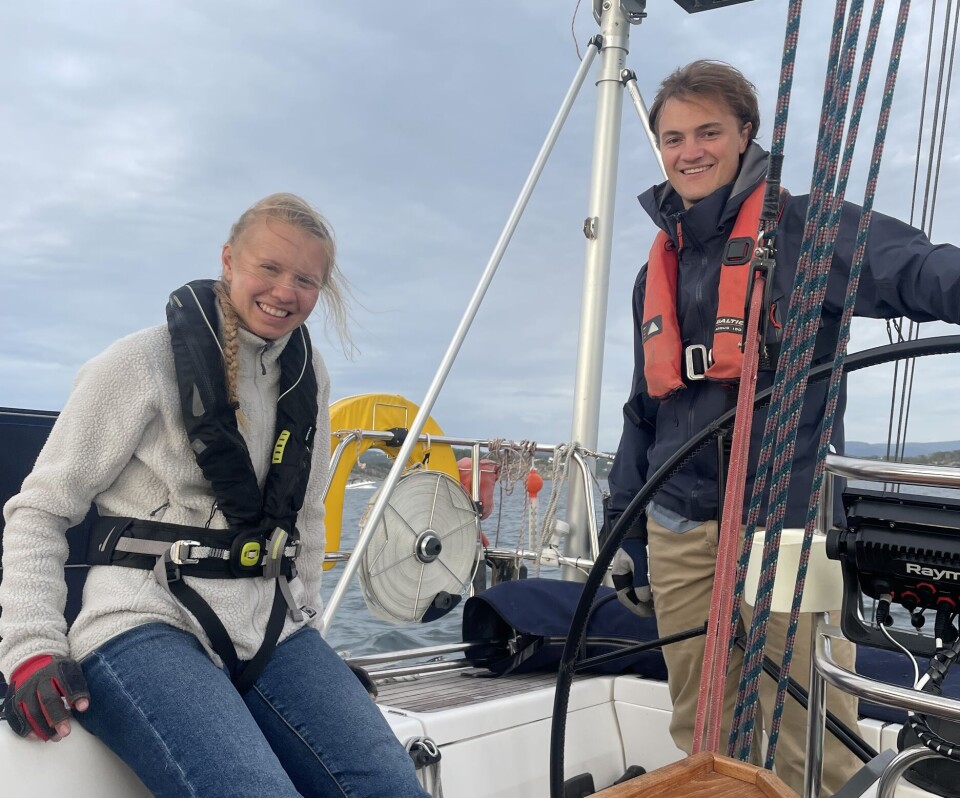 KLARE FOR LANGTUR: Både Elise og Jakob er oppvokst med seiling. Nå skal de på en etterlengtet langtur fra Bergen til Karibia.