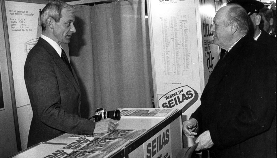 MESSE: Kong Olav var en ivrig leser av Seilas og Båtliv og var innom Seilas og Båtliv på Sjøen for alle på slutten av 70-tallet.