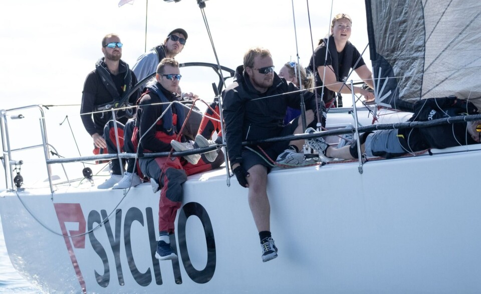 REGATTATIPS: Psycho er en ung gjeng med ivrige regattaseilere, som her deler sine beste tips og triks i forkant av regattaen. REGATTATIPS: Psycho er en ung gjeng med ivrige regattaseilere, som her deler sine beste tips og triks i forkant av regattaen.