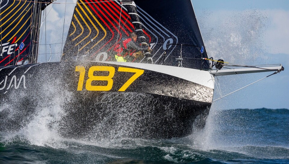 BELGIA. Tre av Class 40 er av nyere generasjon med scow-baug.