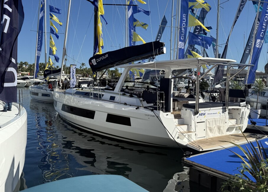 Dufour 54 overrasker