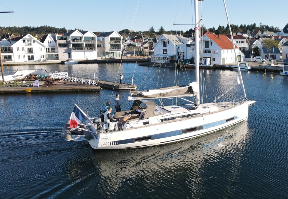 EL: Dufour 470 med elektrsik motpr testes ut fra Stavanger. Her i Skudeneshavn