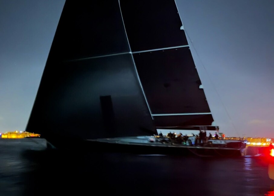 Første båt over målstreken i Rolex Middle Sea Race