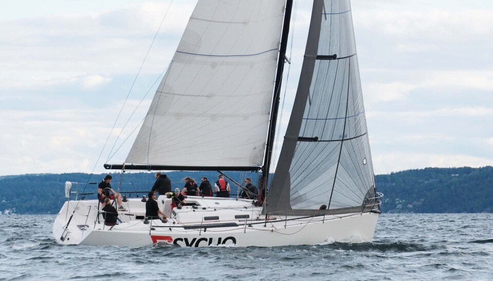 RASK: «Psycho» er en Sinergia 40, en 40-fots IMS-regattamaskin fra 2000-tallet.