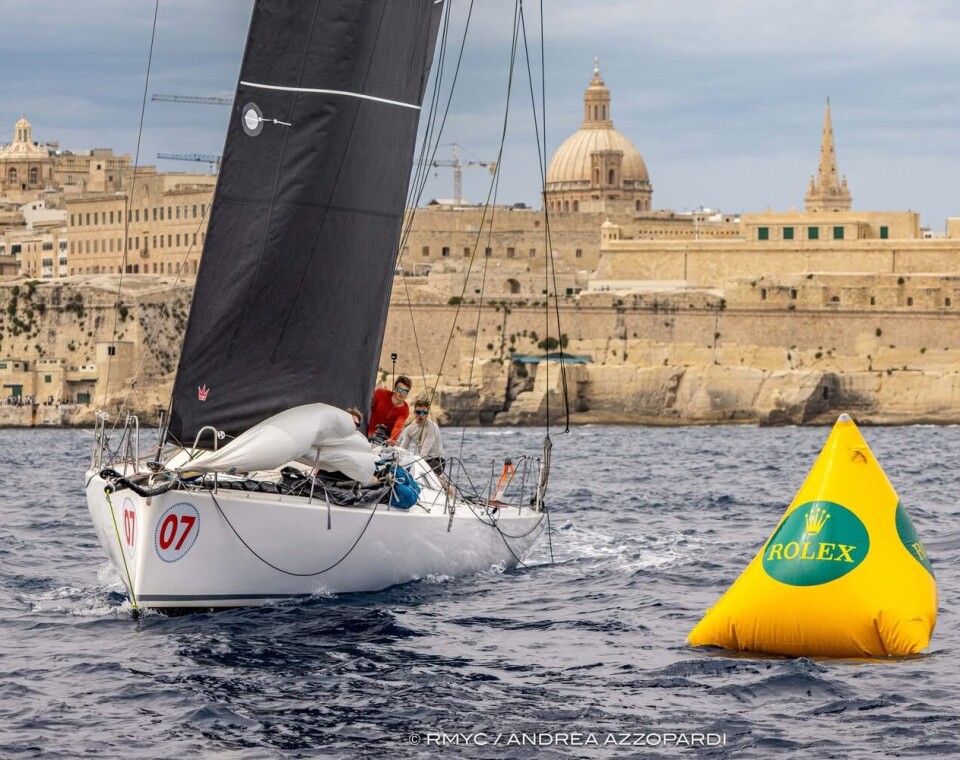 MALTA: «Black Pearl» rundt merket utenfor Valletta.