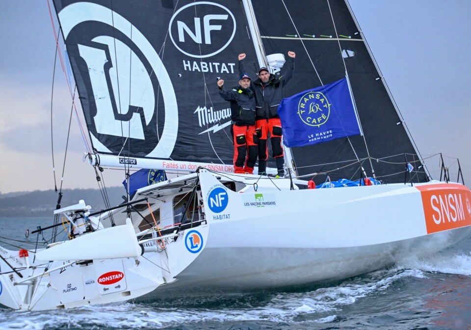 Class 40 tar en pause i Transat Cafe L’OR