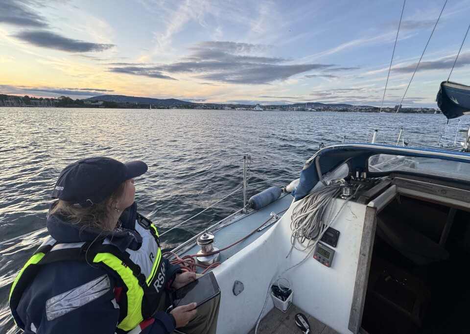 HJEMTUREN: Fra Kragerø til Oslo gikk det alt annet enn fort, med et par hunder kg groe under båten. HJEMTUREN: Fra Kragerø til Oslo gikk det alt annet enn fort, med et par hunder kg groe under båten.
