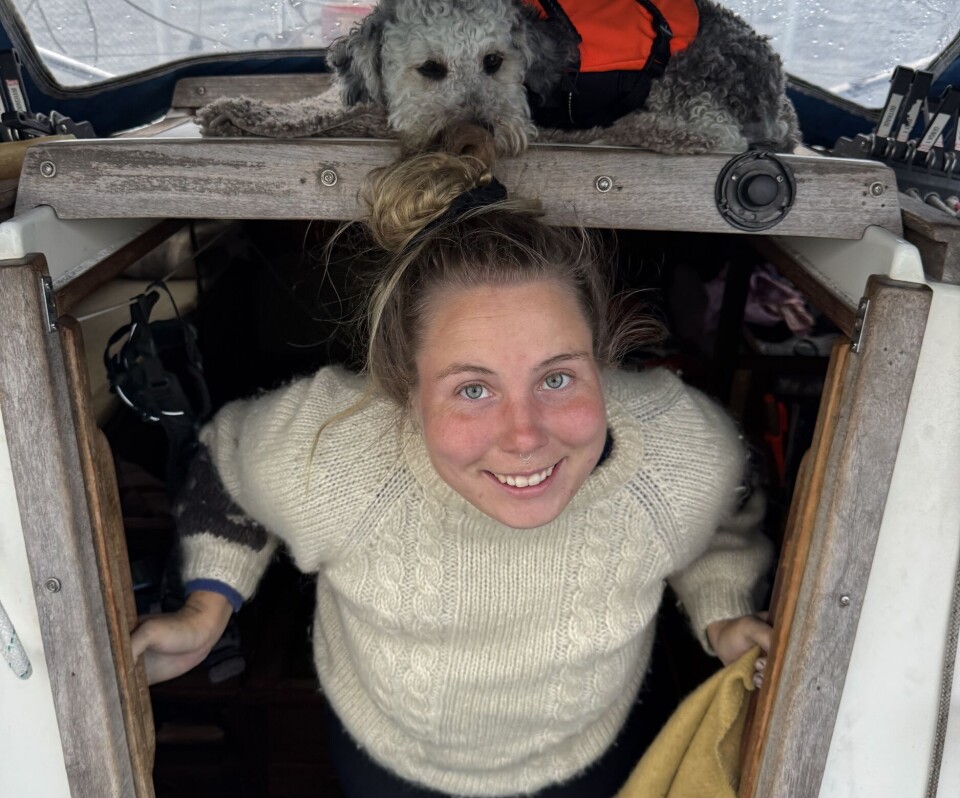 BÅTINTERESSERT: I motsetning til moren, har Eiril alltid vært interessert i båt, og hun har arvet flere båter av besteforeldrene. BÅTINTERESSERT: I motsetning til moren, har Eiril alltid vært interessert i båt, og hun har arvet flere båter av besteforeldrene.