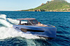 Fjord 440 Open får T-topp og to store Volvo Penta-motorer, men ytterligere detaljer blir først kjent når nyheten lanseres i september,