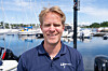 LIFT OCEAN: Petter Mørland Pedersen foran testbåten til Lift ocean. han driver i dag teknologiselskapet Lift Ocean.