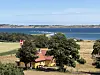 TUNØ: Jeg skulle til Bornholm, men endte opp her. Her fra toppen av kirketårnet, som også tjener som fyrlykt.