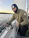 BEVEGELIG: Jakken gir svært god bevegelsesfrihet. Strikken i ermene og livet lukker inne varmen.